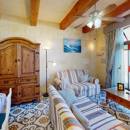 Qala Bed&Breakfast With Swimming Pool - Il-Wenniessa Eksteriør billede