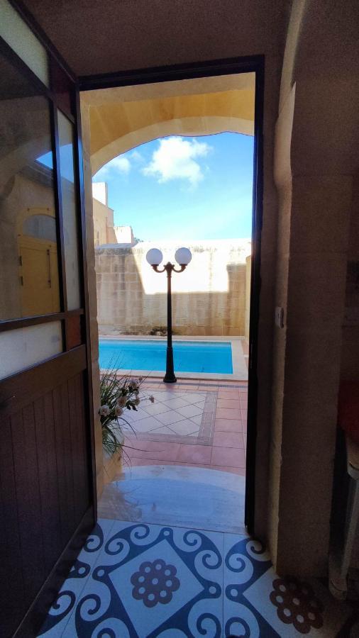 Qala Bed&Breakfast With Swimming Pool - Il-Wenniessa Eksteriør billede