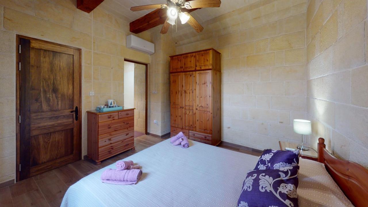 Qala Bed&Breakfast With Swimming Pool - Il-Wenniessa Eksteriør billede