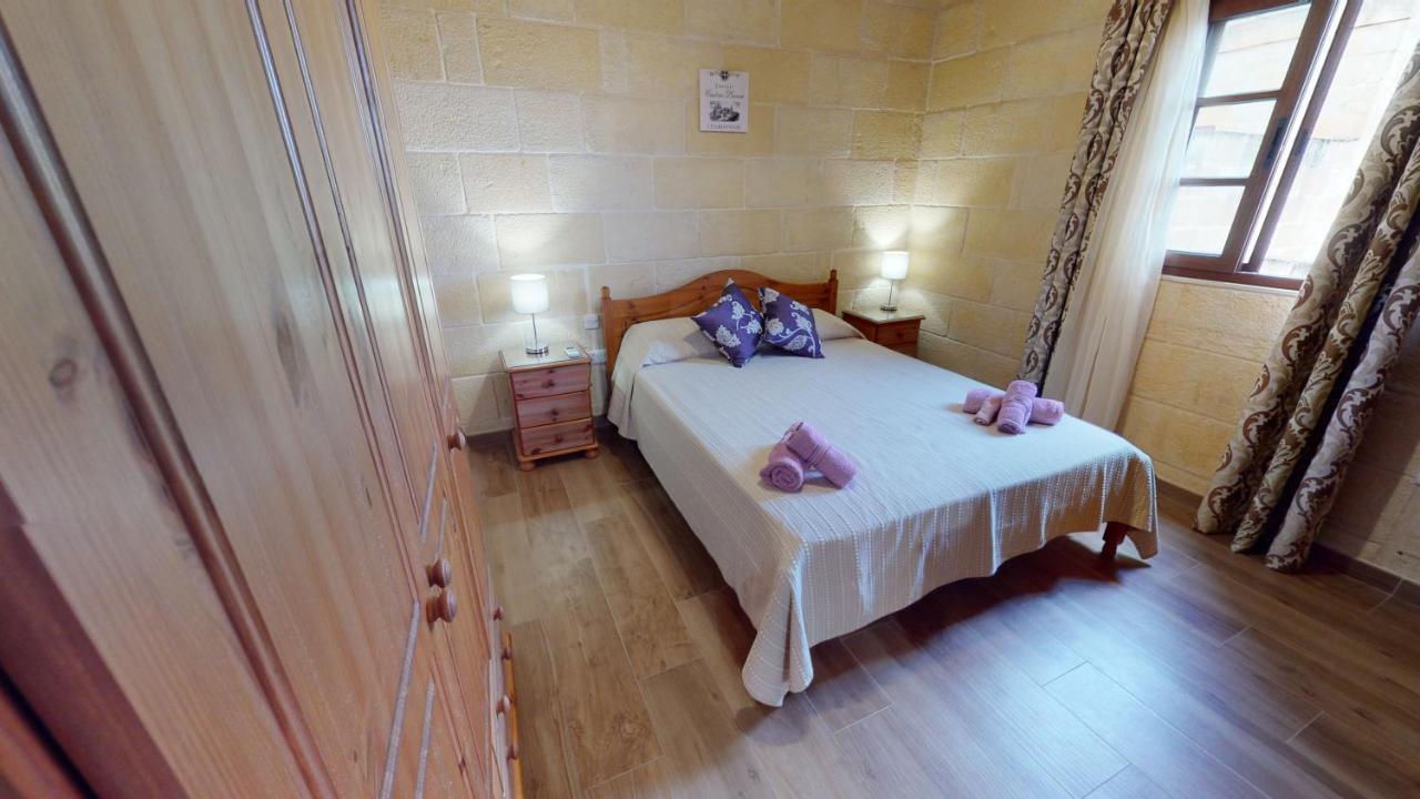 Qala Bed&Breakfast With Swimming Pool - Il-Wenniessa Eksteriør billede