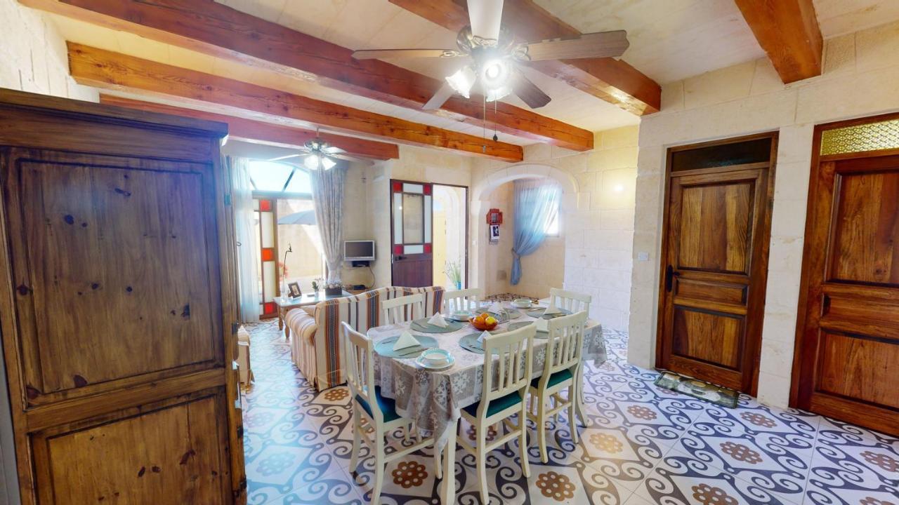 Qala Bed&Breakfast With Swimming Pool - Il-Wenniessa Eksteriør billede