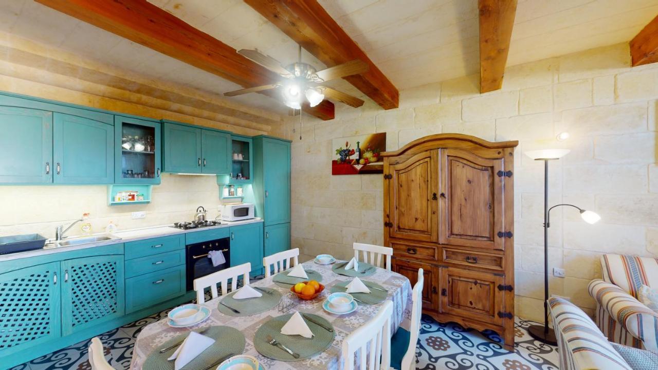Qala Bed&Breakfast With Swimming Pool - Il-Wenniessa Eksteriør billede