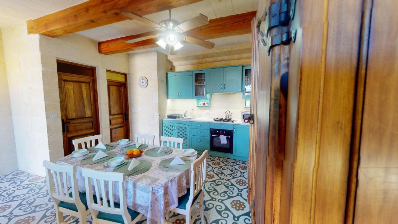 Qala Bed&Breakfast With Swimming Pool - Il-Wenniessa Eksteriør billede