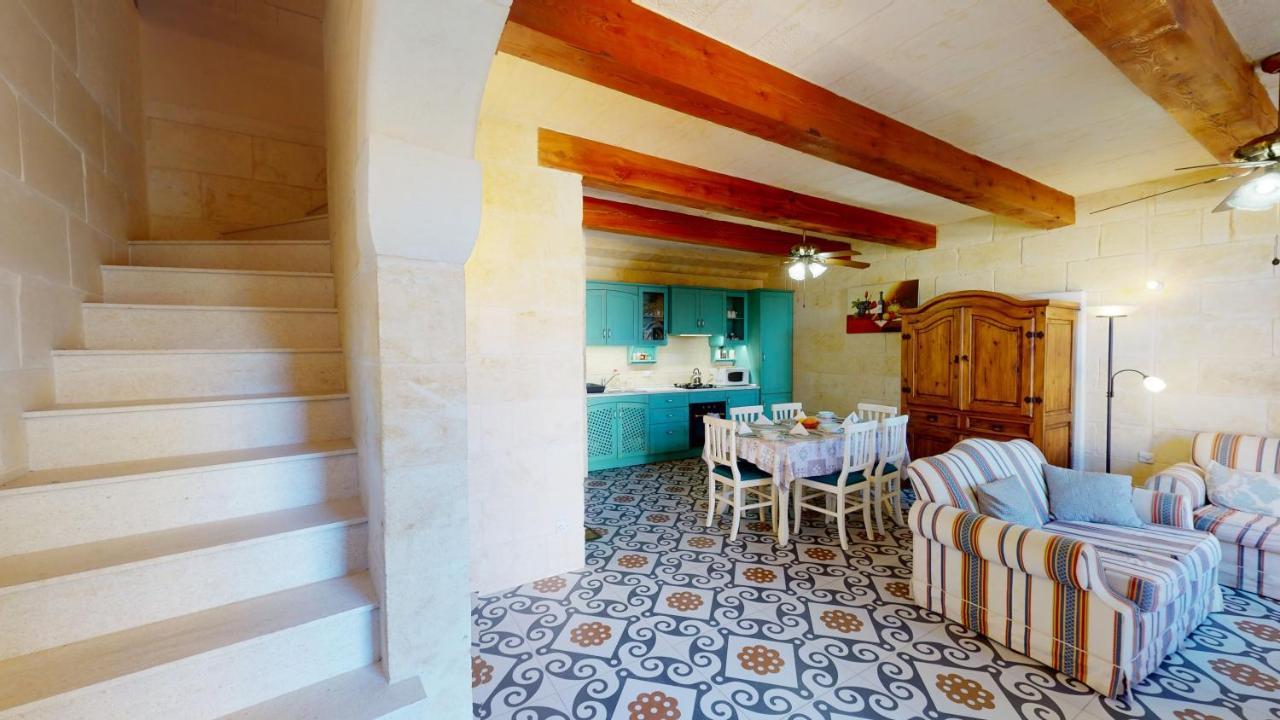 Qala Bed&Breakfast With Swimming Pool - Il-Wenniessa Eksteriør billede